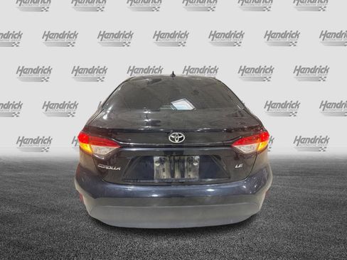 Certified 2025 Toyota Corolla LE FWD image 3