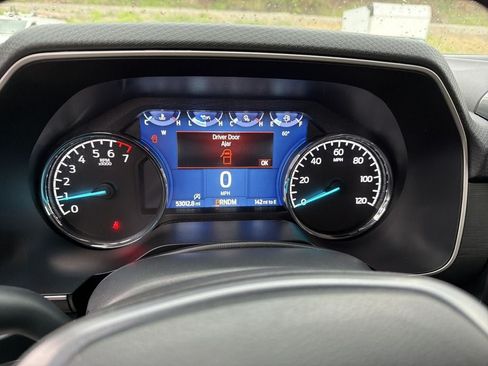 Used 2023 Ford F150 XLT w/ Equipment Group 302A High AWD/4WD image 17