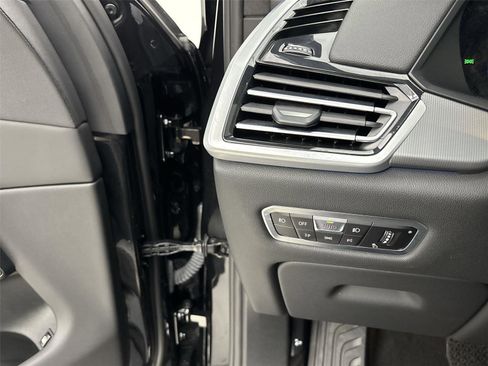 Used 2021 BMW X5 xDrive45e w/ Premium Package image 31