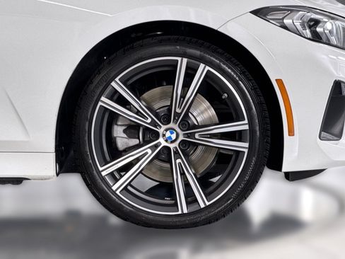 Used 2024 BMW 330i Sedan w/ Convenience Package RWD image 13