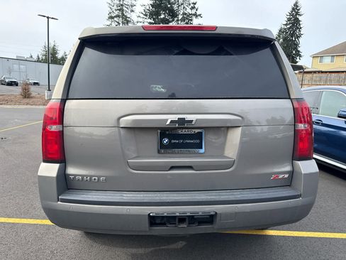 Used 2017 Chevrolet Tahoe LT image 5