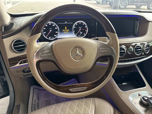 Used 2017 Mercedes-Benz S 550 4MATIC Sedan image 26