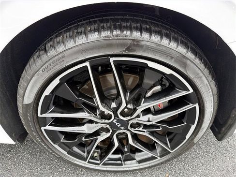Used 2024 Kia K5 GT w/ GT1 Package image 19
