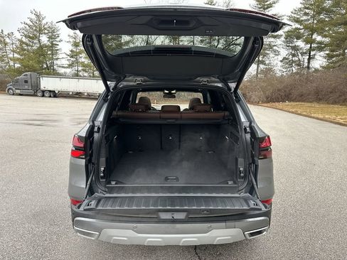 Used 2024 BMW X5 xDrive40i w/ Premium Package image 45