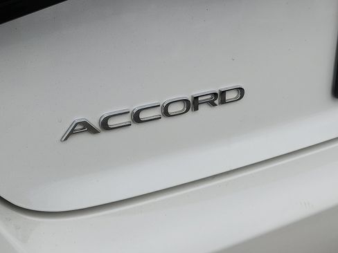 Used 2024 Honda Accord EX image 7