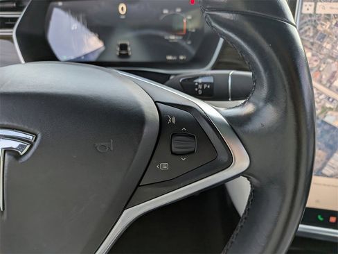 Used 2016 Tesla Model X Performance image 17