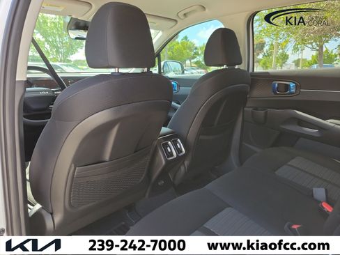 New 2026 Kia Sorento LX FWD image 12