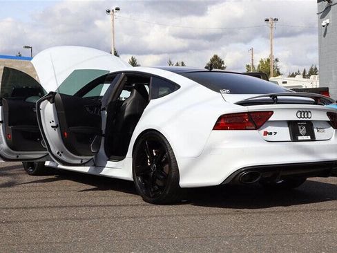 Used 2015 Audi RS 7 Prestige w/ Carbon-Optic Package image 33