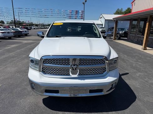 Used 2015 RAM 1500 Laramie w/ Convenience Group AWD/4WD image 10