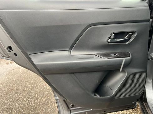 New 2026 Nissan Kicks S image 25