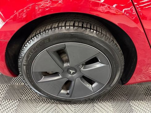 Used 2023 Tesla Model 3 Standard Range RWD image 19