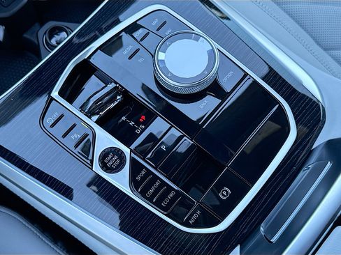 New 2026 BMW X5 sDrive40i w/ Executive Package image 29