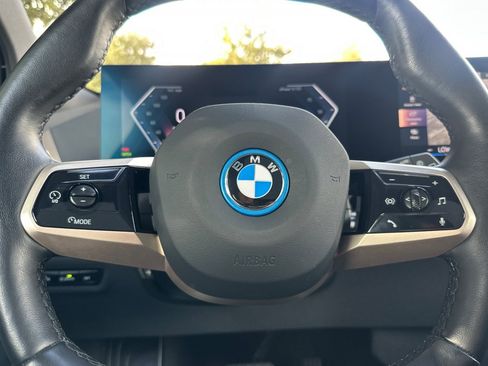 Used 2025 BMW iX xDrive50 w/ Sport Package image 31