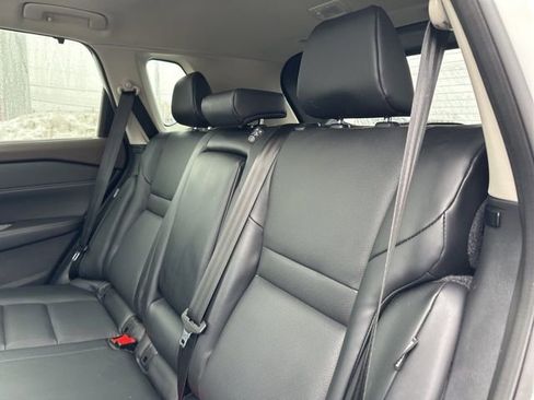 Certified 2023 Nissan Rogue SV w/ SV Premium B Package image 12