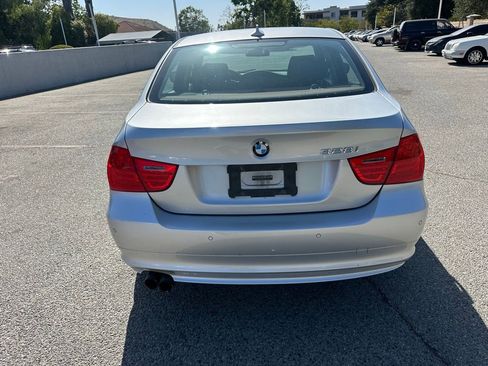 Used 2011 BMW 328i Sedan RWD image 3