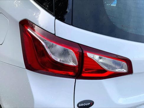Used 2020 Chevrolet Equinox LS AWD/4WD image 28