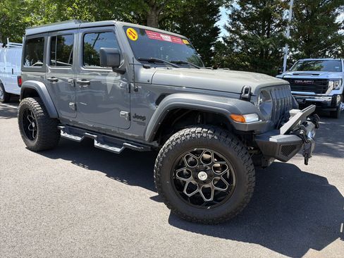 Used 2021 Jeep Wrangler Unlimited Sport AWD/4WD image 2