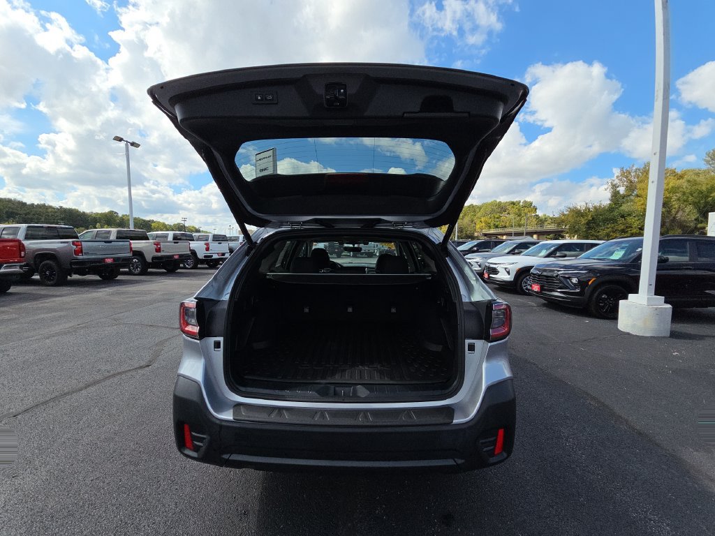 Used 2022 Subaru Outback Onyx Edition XT AWD/4WD image 27