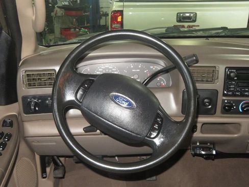 Used 2004 Ford F250 Lariat AWD/4WD image 39