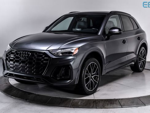 Used 2023 Audi SQ5 Premium Plus w/ Premium Plus Package image 2