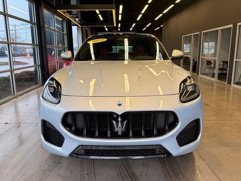 Used 2023 Maserati Grecale Modena AWD/4WD image 2