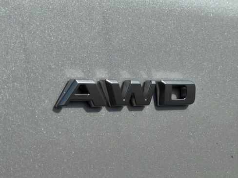 Certified 2023 Cadillac XT5 Sportv w/ Technology Package image 10