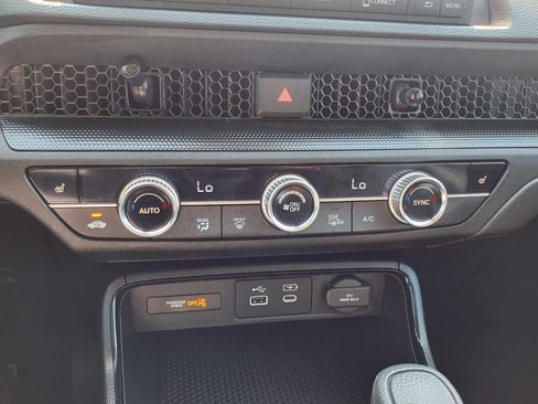 Used 2025 Honda CR-V EX image 20
