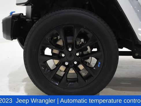 Used 2023 Jeep Wrangler Unlimited Sahara w/ Cold Weather Group image 8