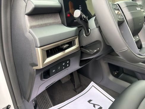 New 2027 Kia Telluride S AWD/4WD image 32