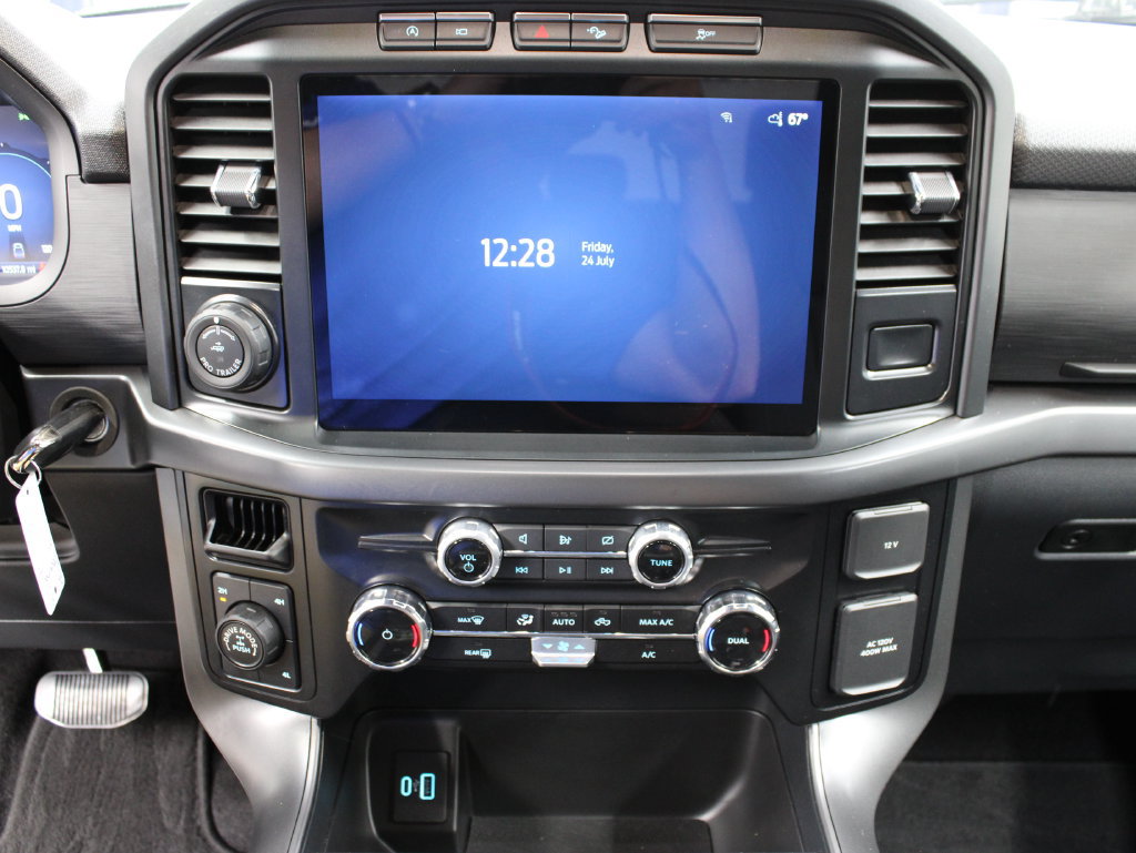 Used 2024 Ford F150 XLT AWD/4WD image 19