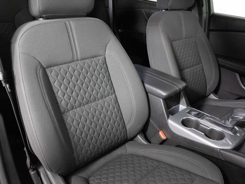 Used 2021 Chevrolet Blazer LT image 40