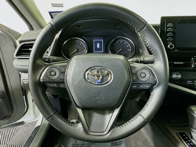 Used 2023 Toyota Camry SE FWD image 13