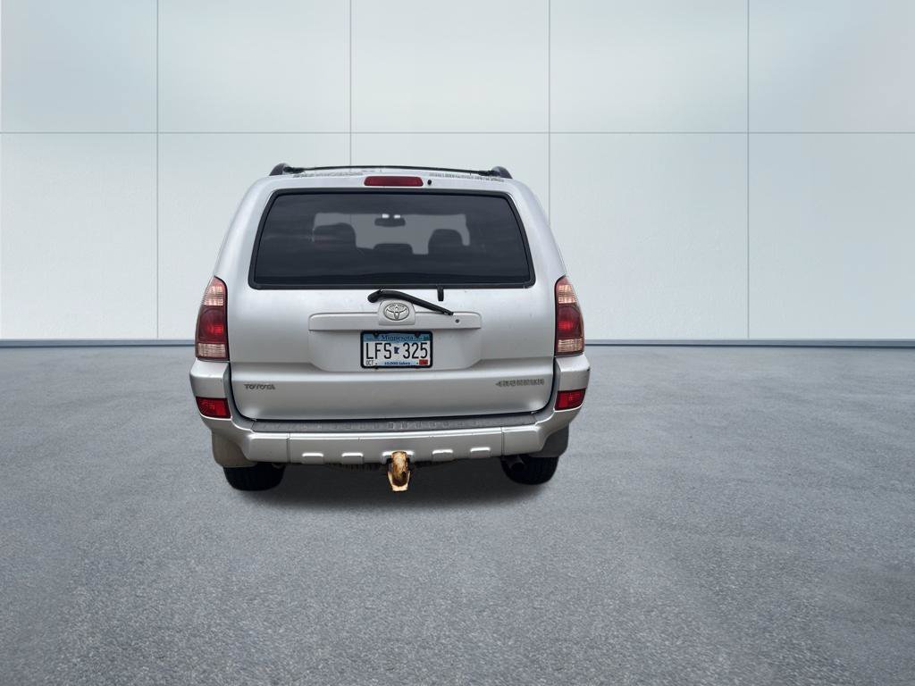 Used 2004 Toyota 4Runner SR5 AWD/4WD image 10
