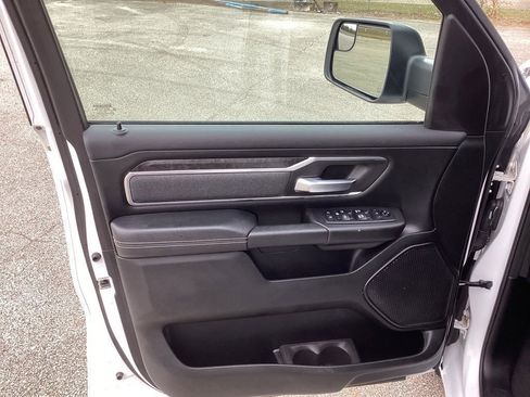 Used 2019 RAM 1500 Big Horn image 17