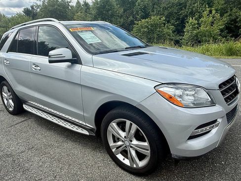 Used 2013 Mercedes-Benz ML 350 4MATIC image 2