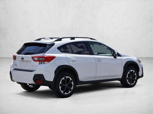 Used 2021 Subaru Crosstrek 2.0i Premium w/ Moonroof Package AWD/4WD image 5