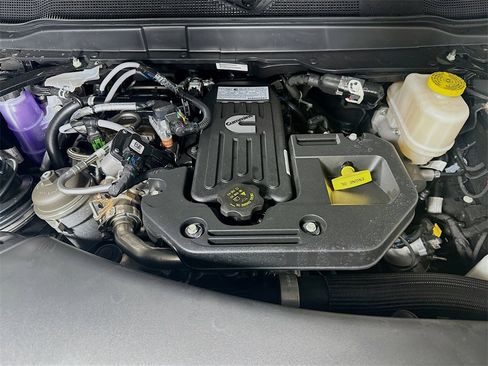 New 2026 RAM 5500 Tradesman image 17