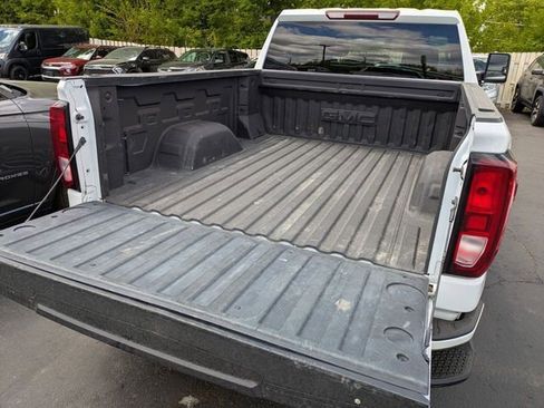 Used 2021 GMC Sierra 1500 Elevation w/ X31 Off-Road Package AWD/4WD image 32