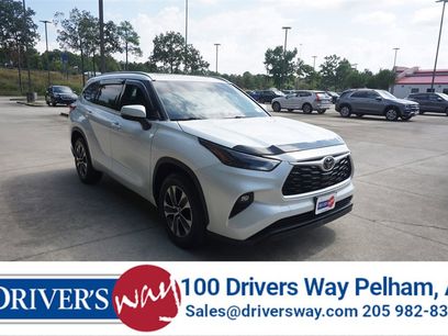 Used 2022 Toyota Highlander XLE