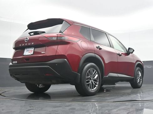 Used 2021 Nissan Rogue S AWD/4WD image 30