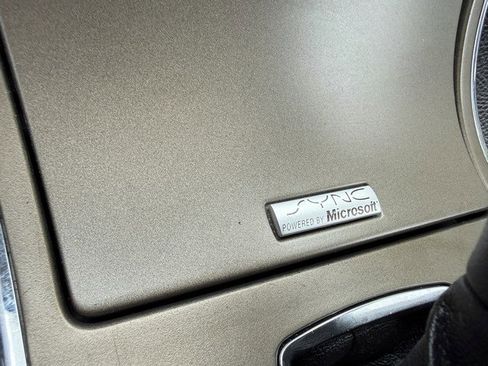 Used 2013 Lincoln MKX FWD image 33