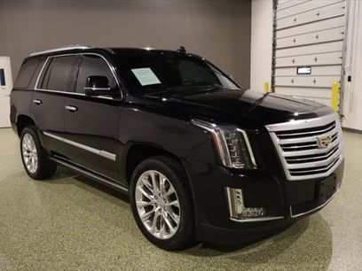 Used 2017 Cadillac Escalade Platinum
