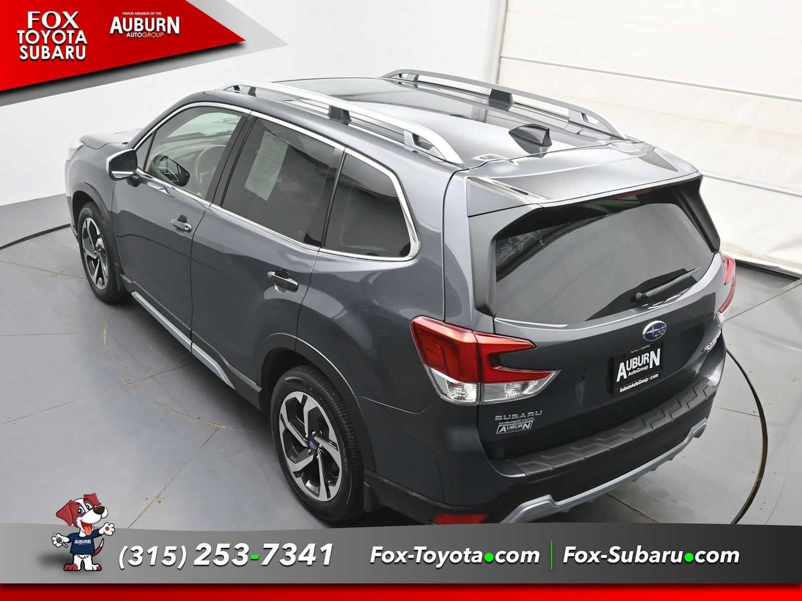 Used 2024 Subaru Forester Touring AWD/4WD image 29