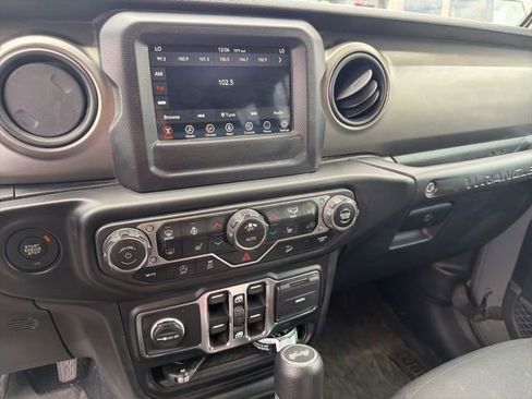 Used 2020 Jeep Wrangler Unlimited Sport AWD/4WD image 14