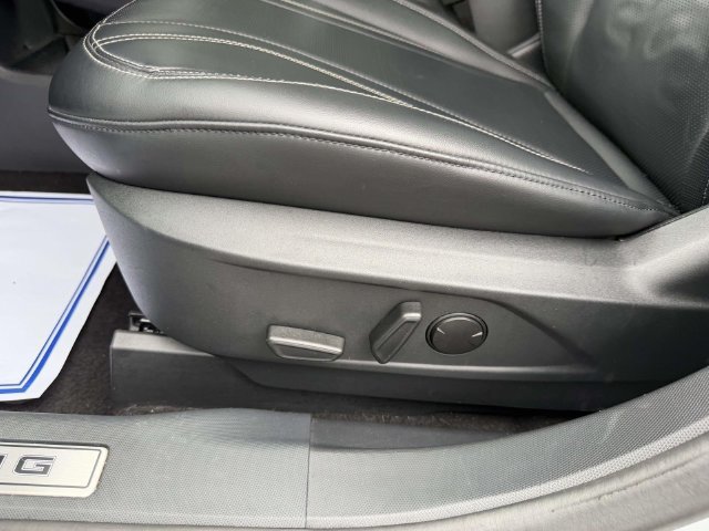 Used 2022 Ford Mustang Mach-E Premium AWD/4WD image 20