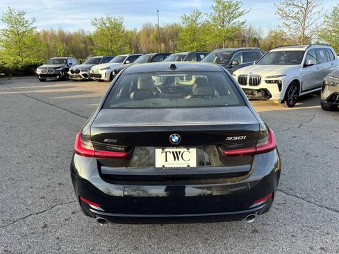 Used 2023 BMW 330i xDrive Sedan w/ Premium Package image 6