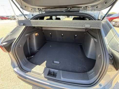 New 2026 Chevrolet Trax RS image 32