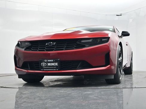 Used 2020 Chevrolet Camaro LT image 50