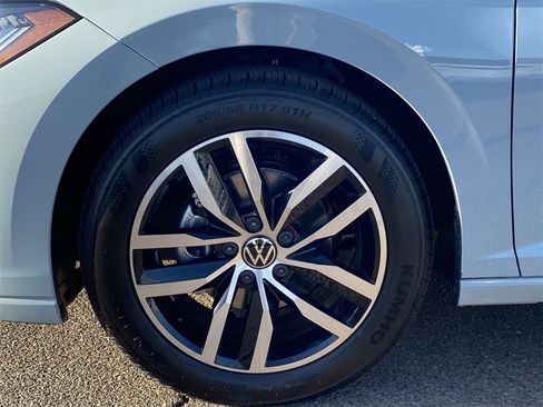 New 2025 Volkswagen Jetta SE image 6