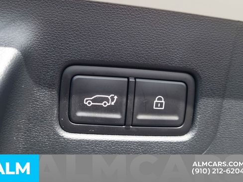 Used 2026 Hyundai Santa Fe SE FWD image 10
